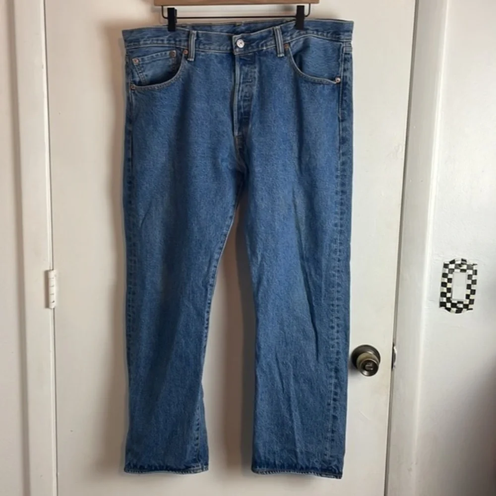 Levi’s 501 Classic Straight Leg Button Fly Jean 38W 30L